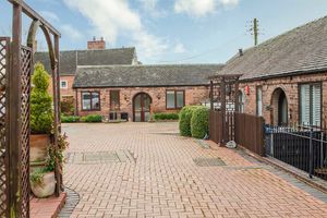 Photo 16- click for photo gallery